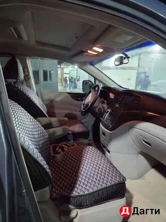 Nissan Quest, 2011 года