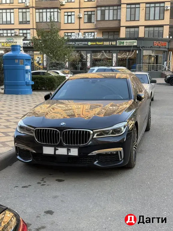 BMW 7 серии, 2016 года
