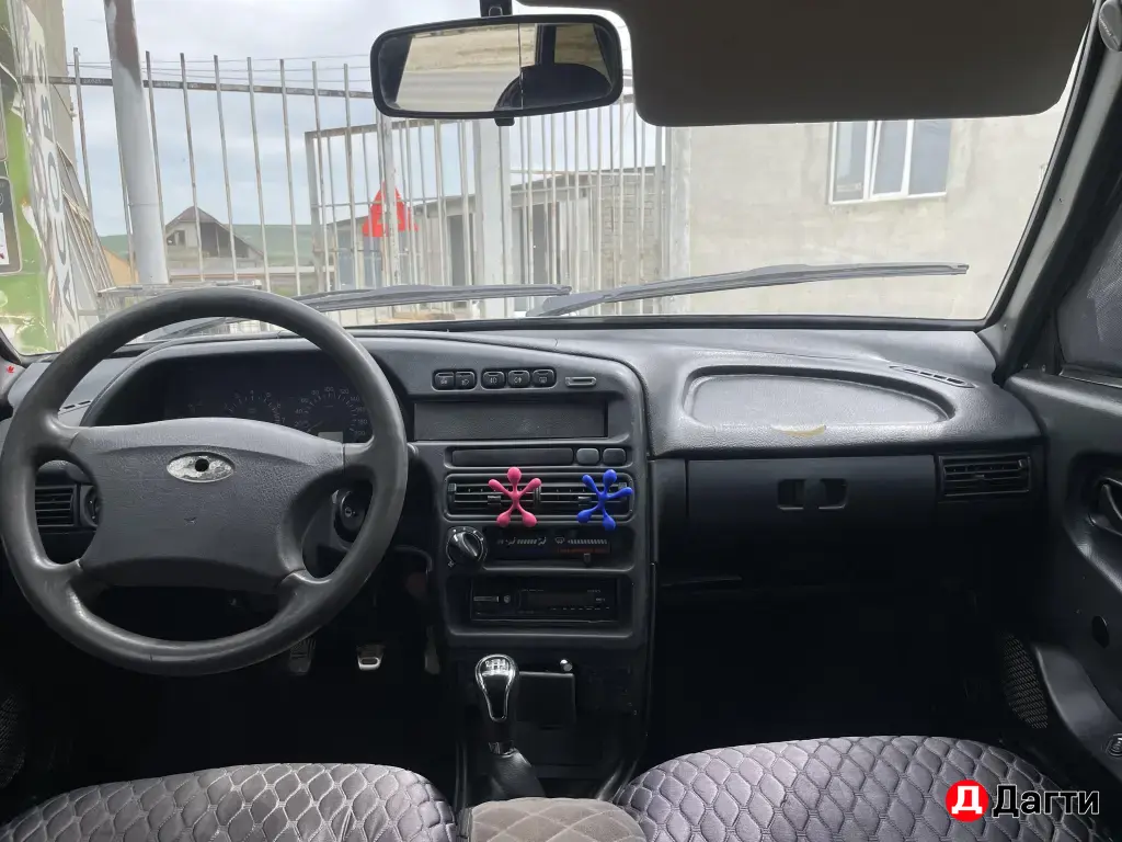 LADA (ВАЗ) 2114, 2004 года