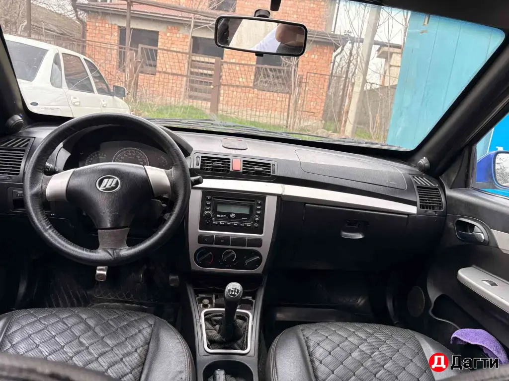 Lifan Breez (520), 2010 года
