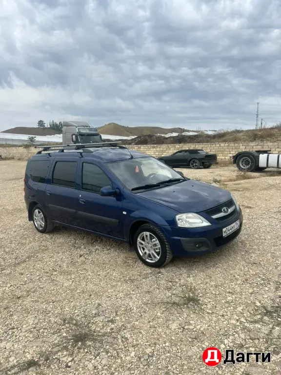 LADA (ВАЗ) Largus, 2015 года