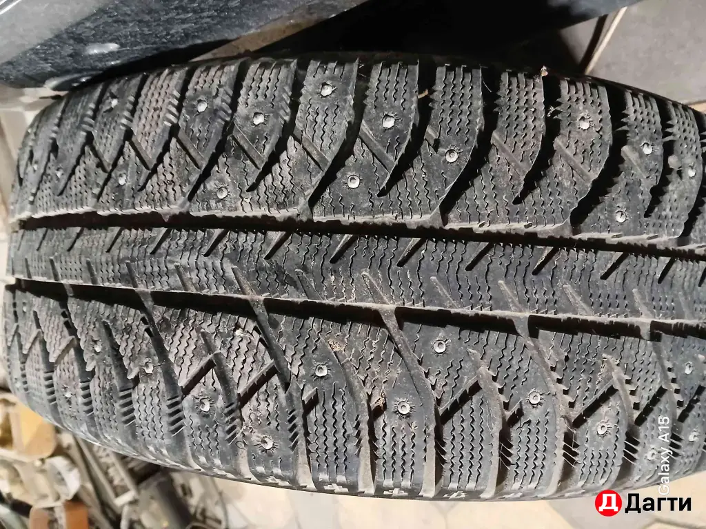 215..55..16r.зима шипованые