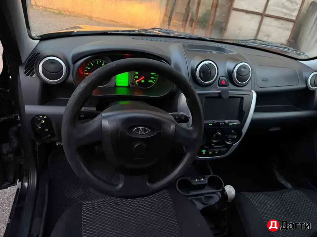 LADA (ВАЗ) Granta, 2016 года