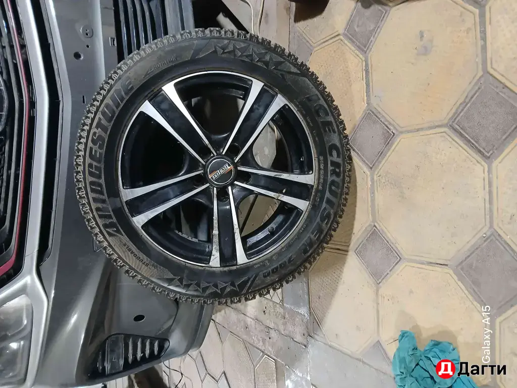 215..55..16r.зима шипованые