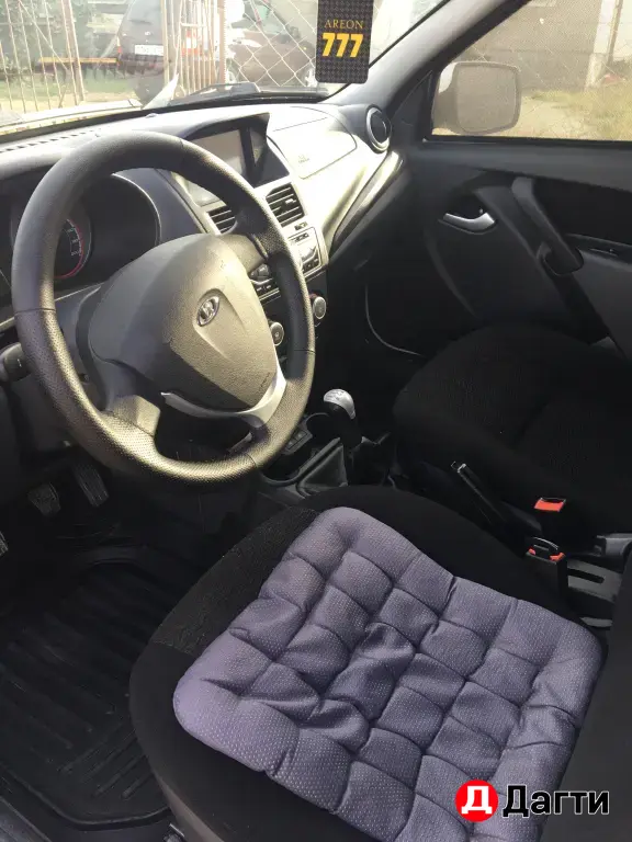 LADA (ВАЗ) Kalina, 2013 года