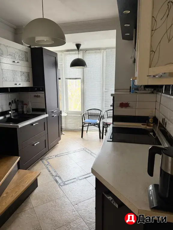 сдается 3х комнатная квартира