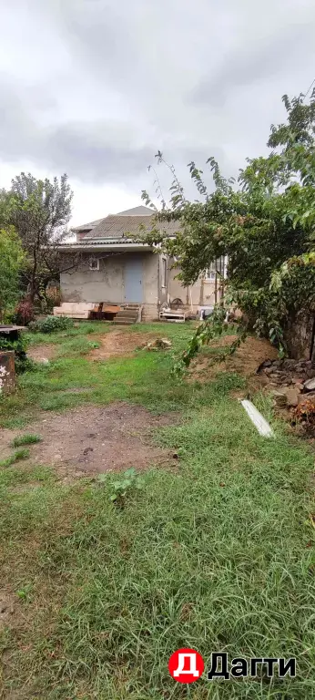 Продается дом с участком