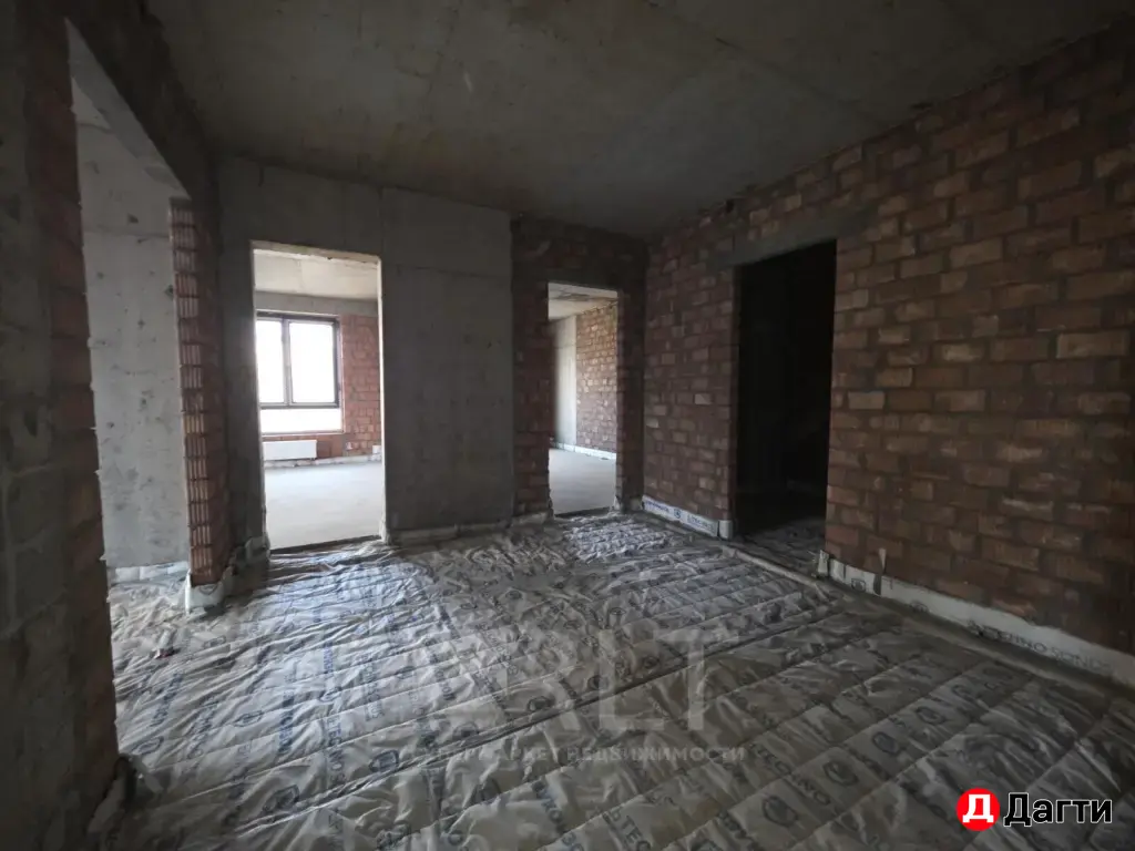 Продаётся премиальная квартира в доме бизнес класса, в самом центре города Махачкалы!