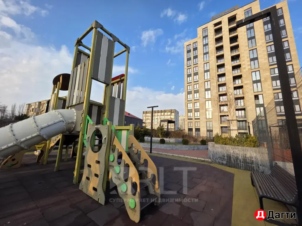 Продаётся премиальная квартира в доме бизнес класса, в самом центре города Махачкалы!