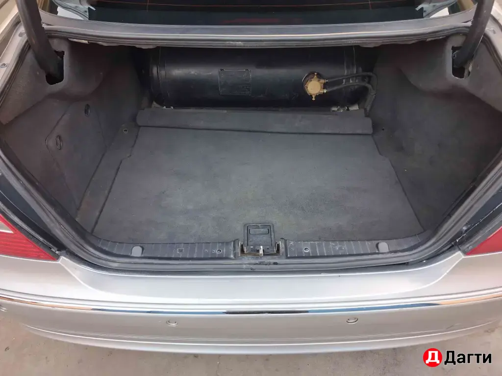 Mercedes-Benz E-Класс, 2003 года