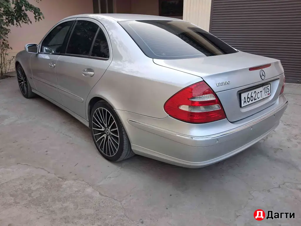 Mercedes-Benz E-Класс, 2003 года