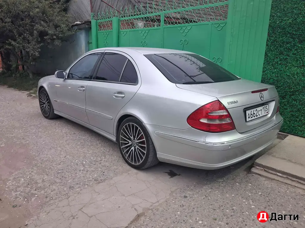 Mercedes-Benz E-Класс, 2003 года