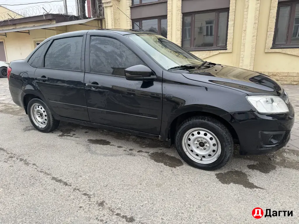 LADA (ВАЗ) Granta, 2012 года