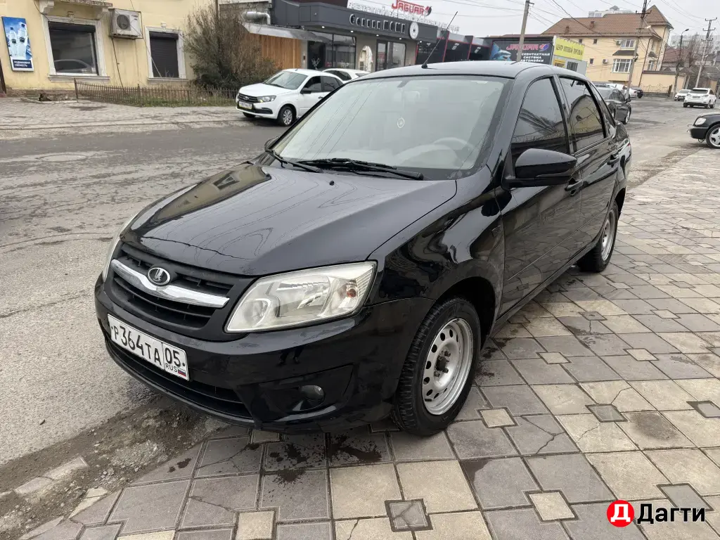 LADA (ВАЗ) Granta, 2012 года