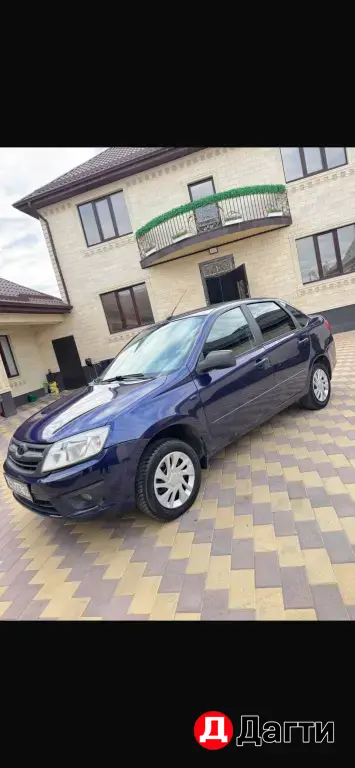 LADA (ВАЗ) Granta, 2013 года