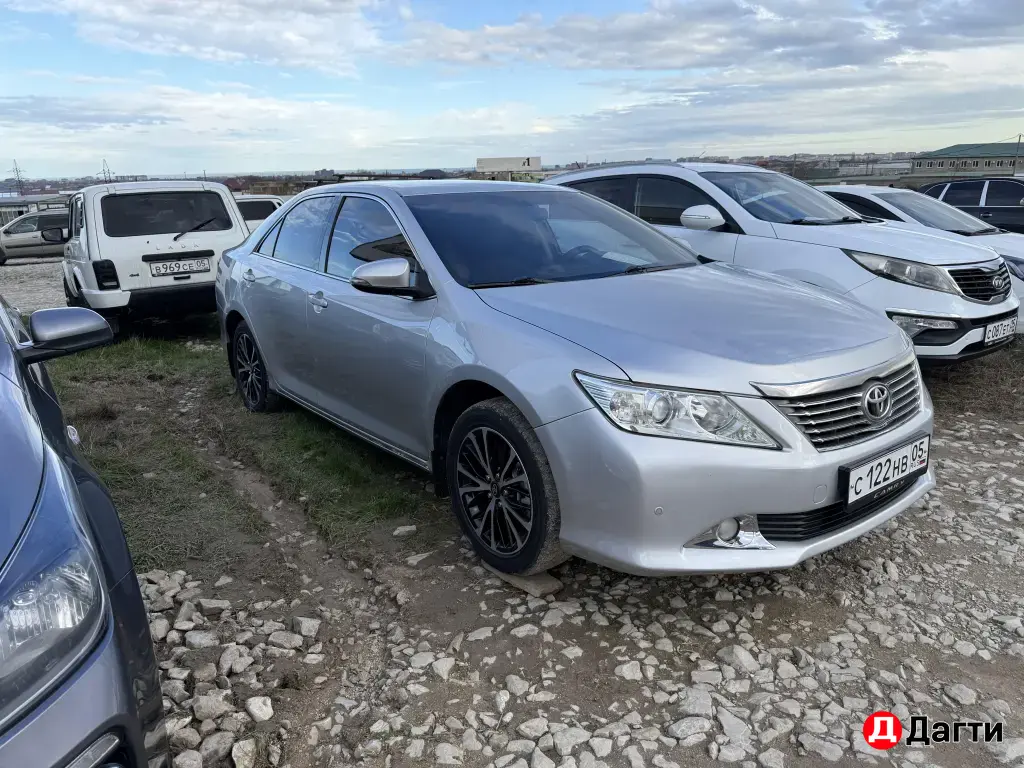 Toyota Camry, 2014 года