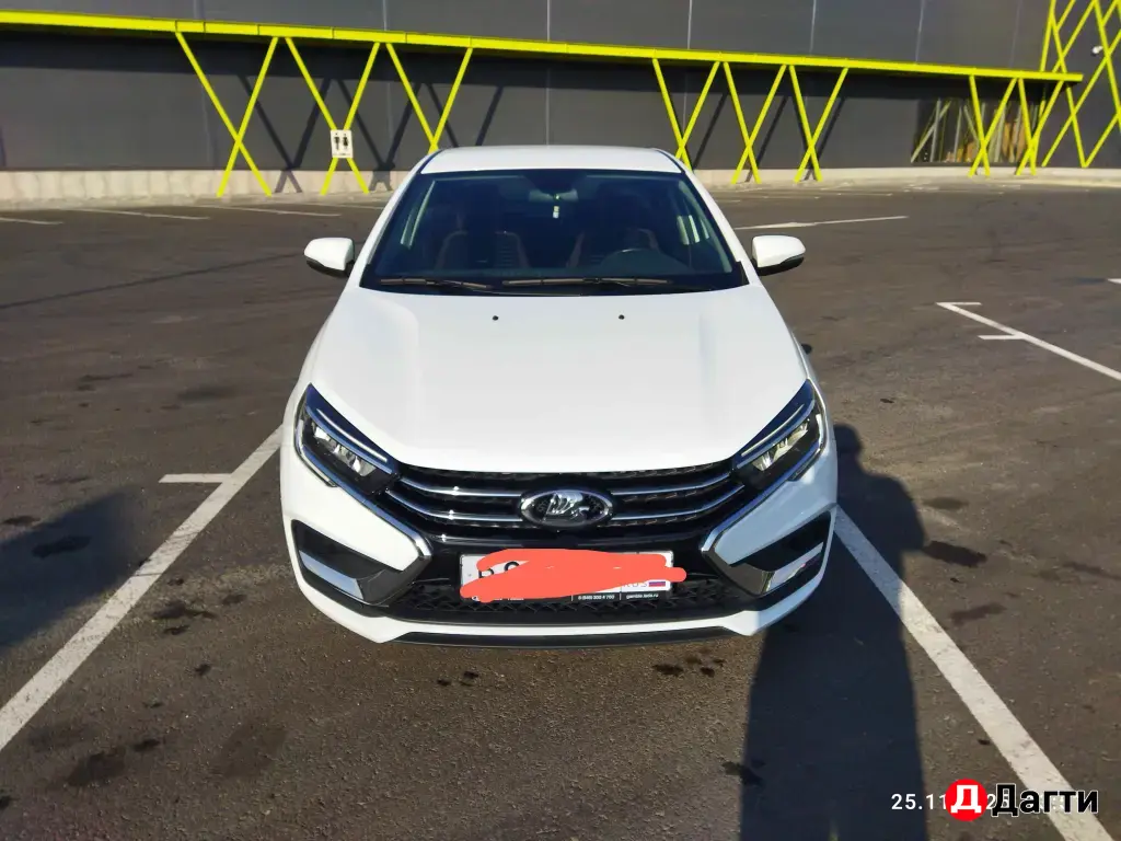 LADA (ВАЗ) Vesta, 2023 года