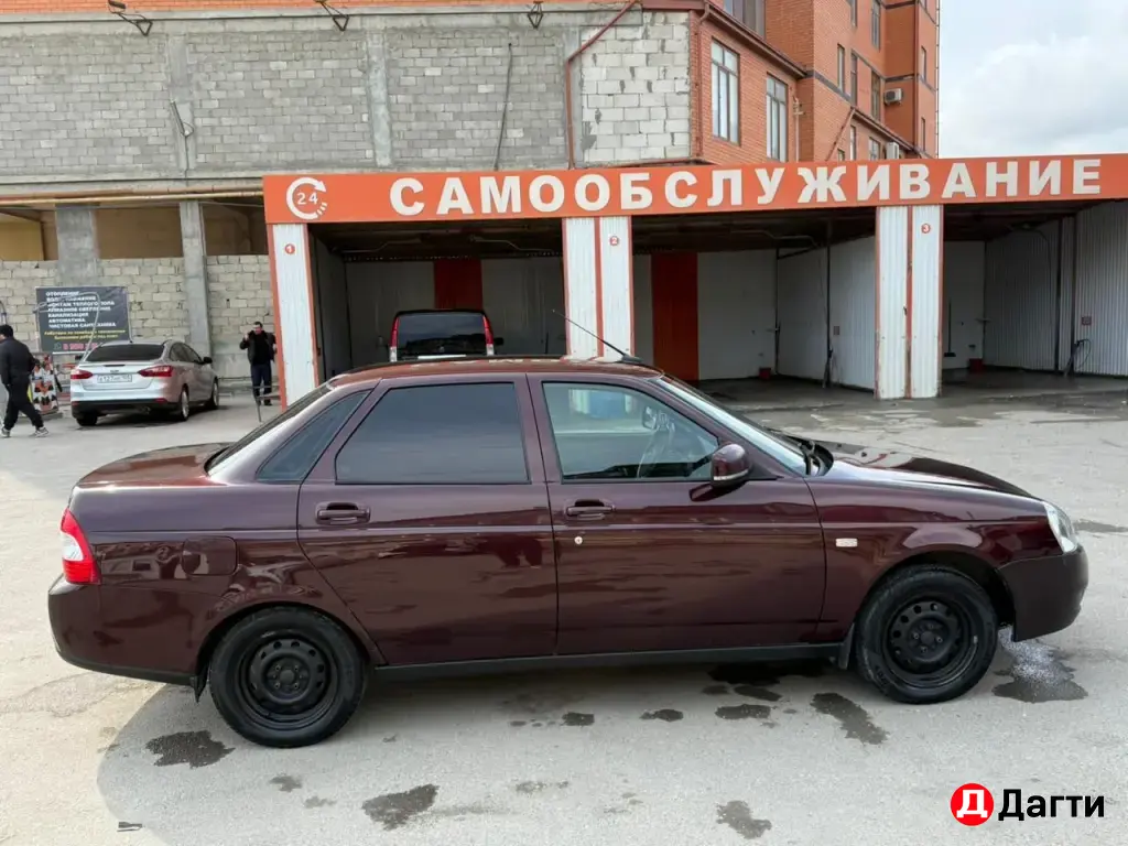 LADA (ВАЗ) Priora, 2012 года