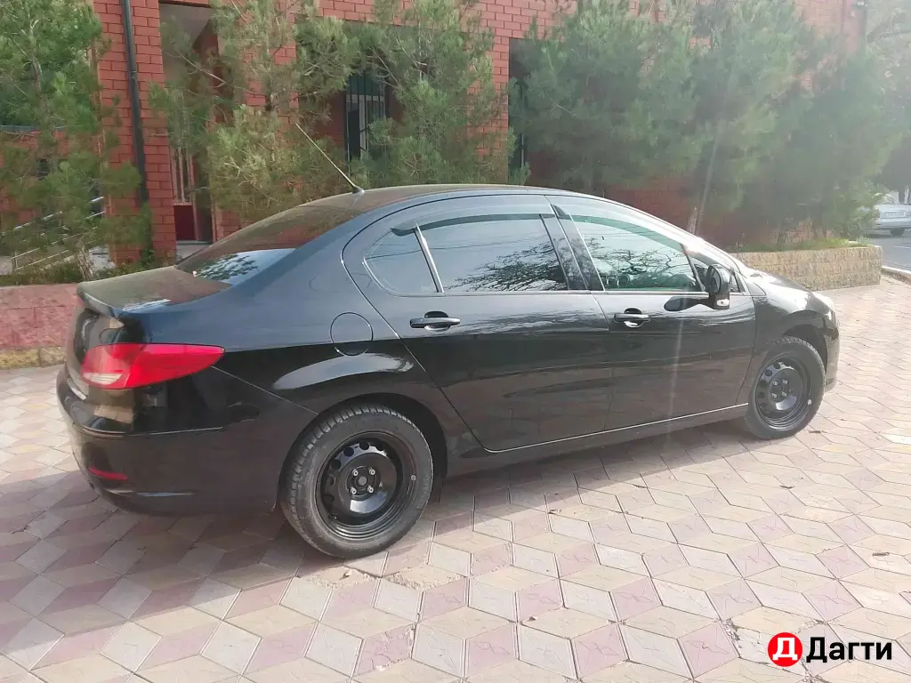 Peugeot 408, 2013 года