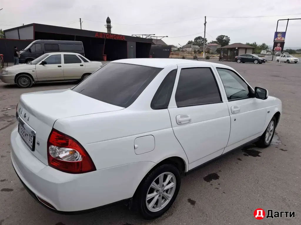 LADA (ВАЗ) Priora, 2011 года