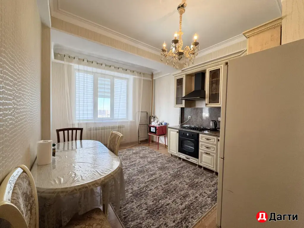 Продается 3-х комнатная квартира