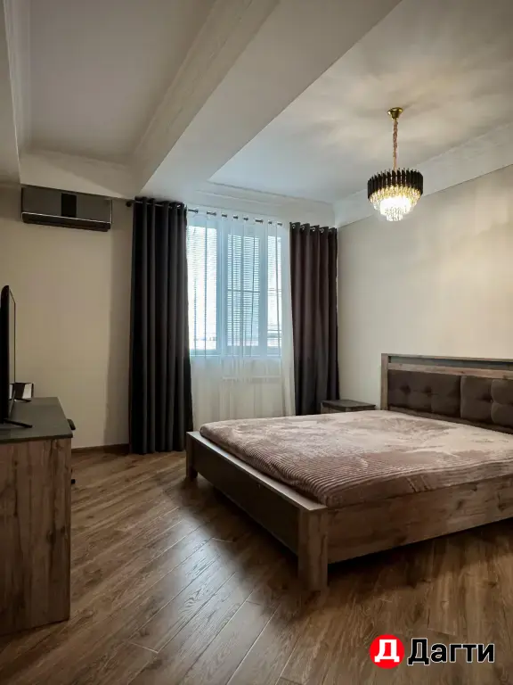 Квартира, 3 комнаты, 106 м², Агент