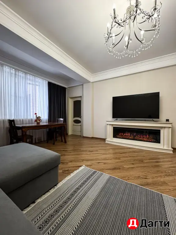 Квартира, 3 комнаты, 106 м², Агент