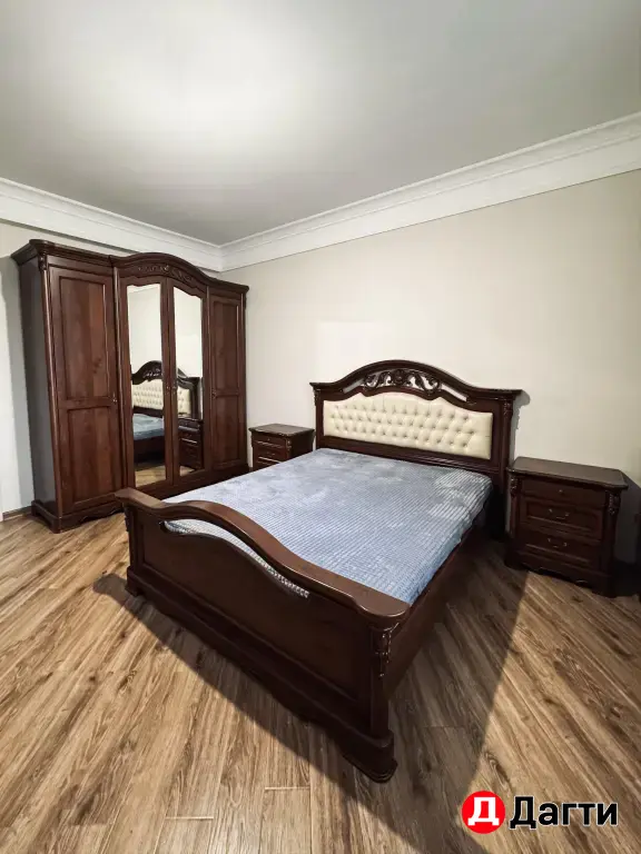 Квартира, 3 комнаты, 106 м², Агент