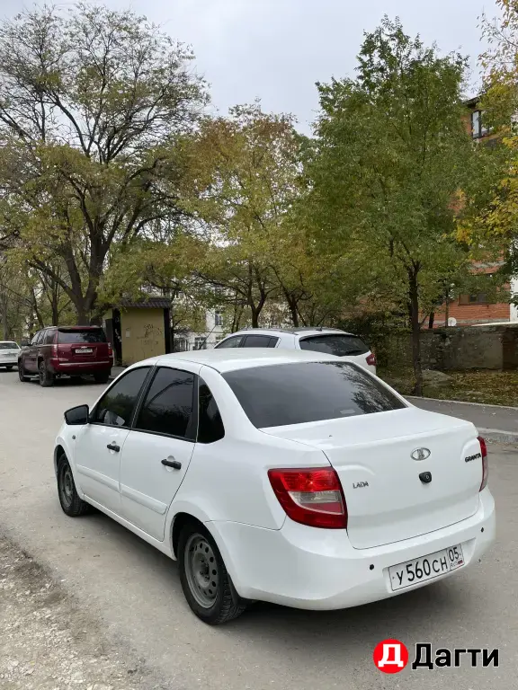 LADA (ВАЗ) Granta, 2015 года