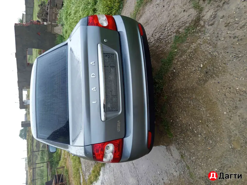 LADA (ВАЗ) Priora, 2010 года