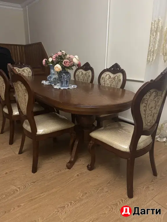 стол со стульями