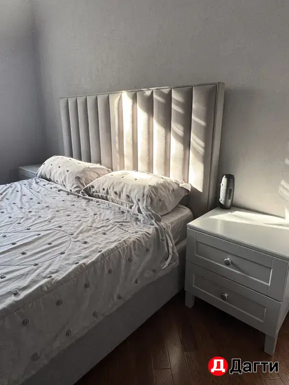 спальня серая