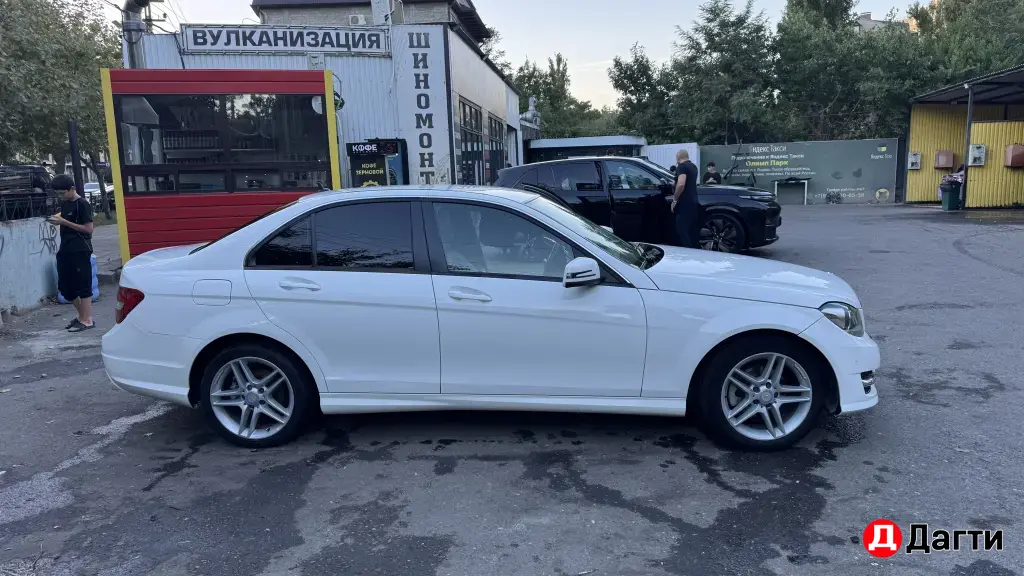 Mercedes-Benz C-Класс, 2013 года
