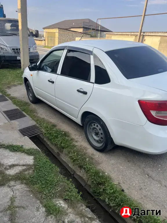 LADA (ВАЗ) Granta, 2015 года