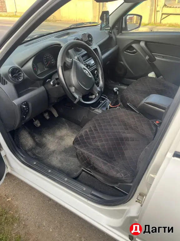 LADA (ВАЗ) Granta, 2015 года