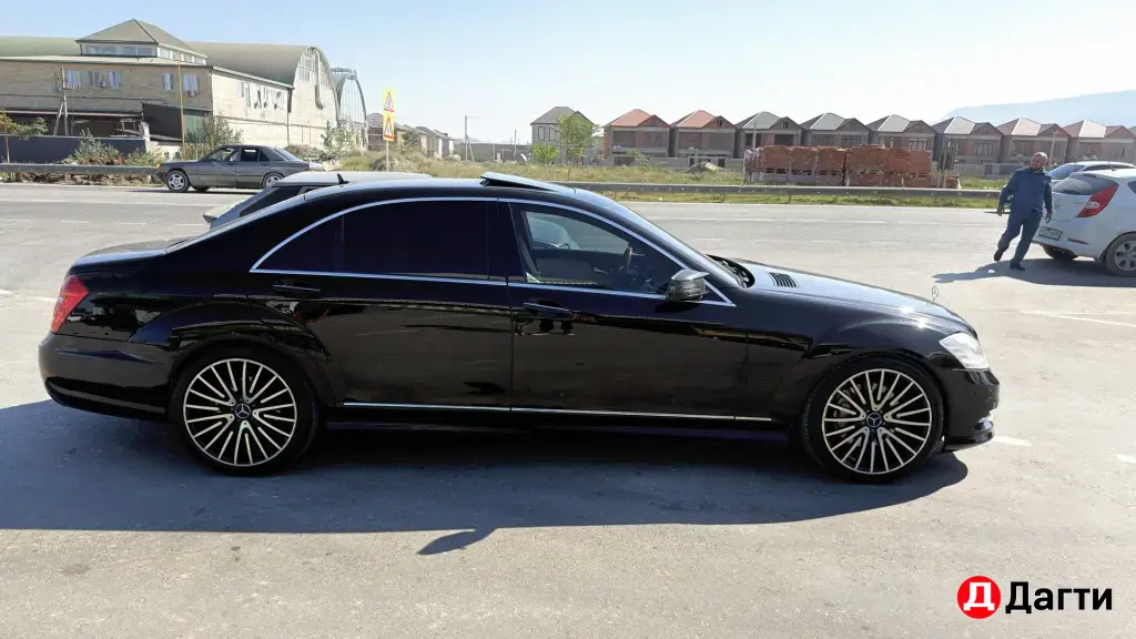 Mercedes-Benz S-Класс, 2009 года