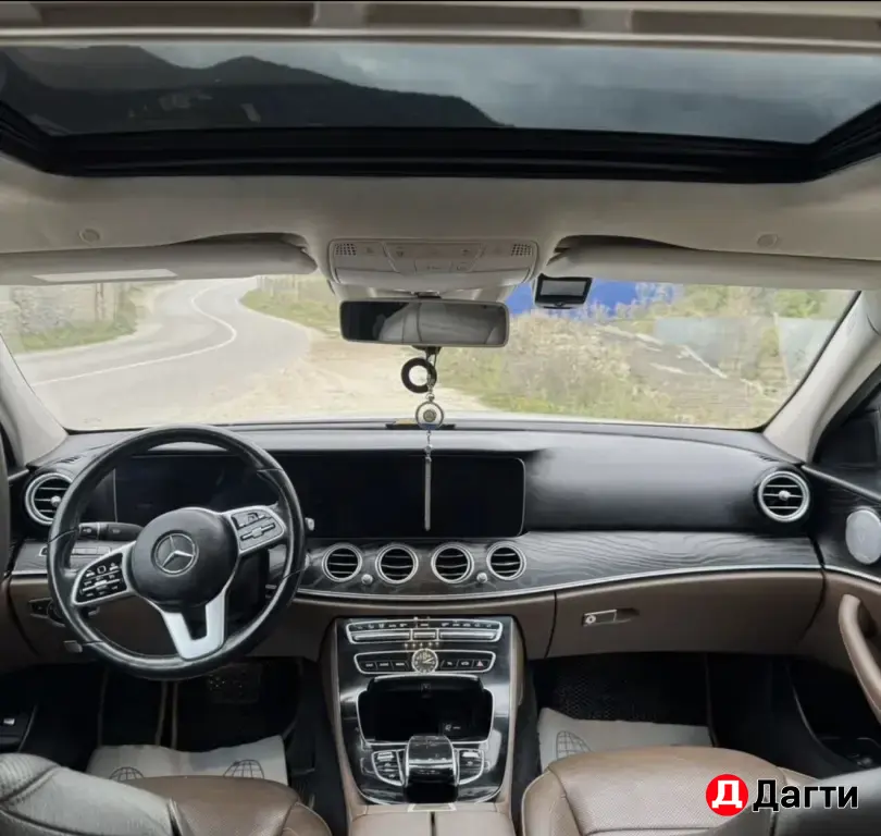 Mercedes-Benz E-Класс, 2018 года