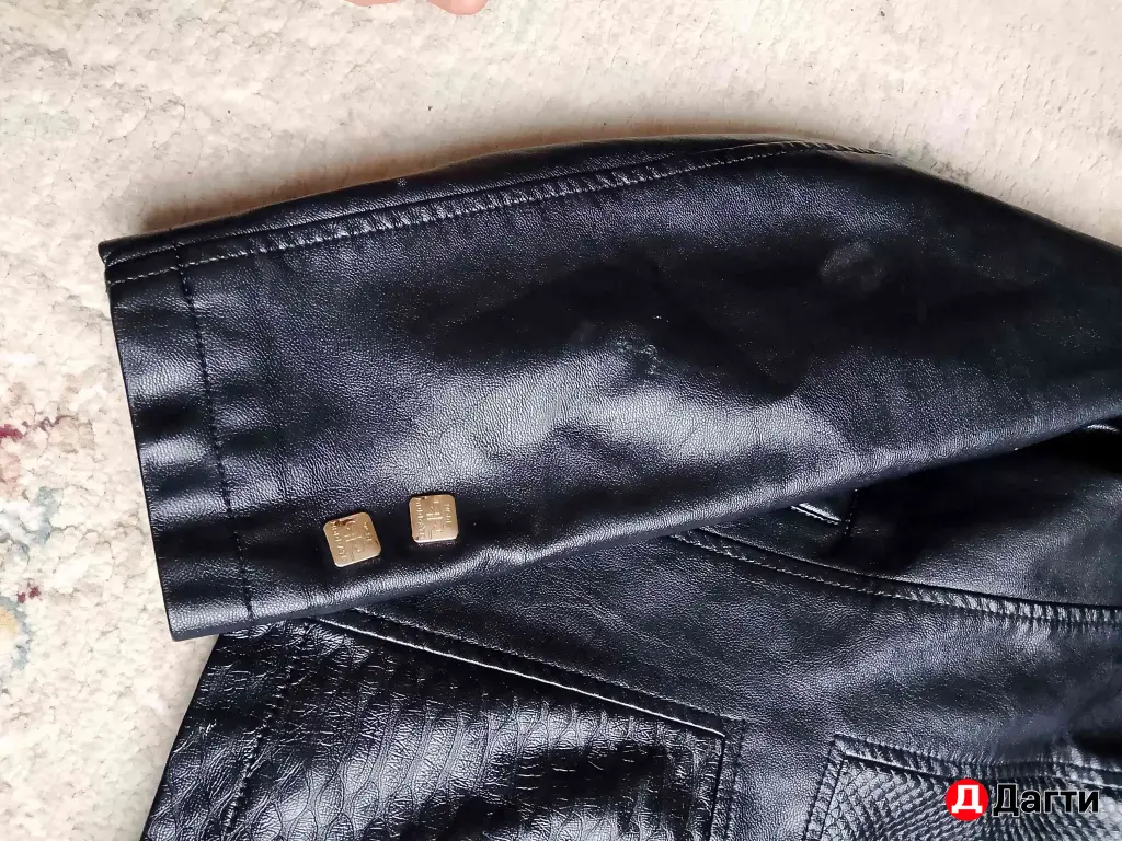 коженка куртка