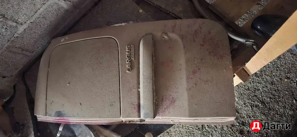 Задние распашные дверь на ладу Ларгус