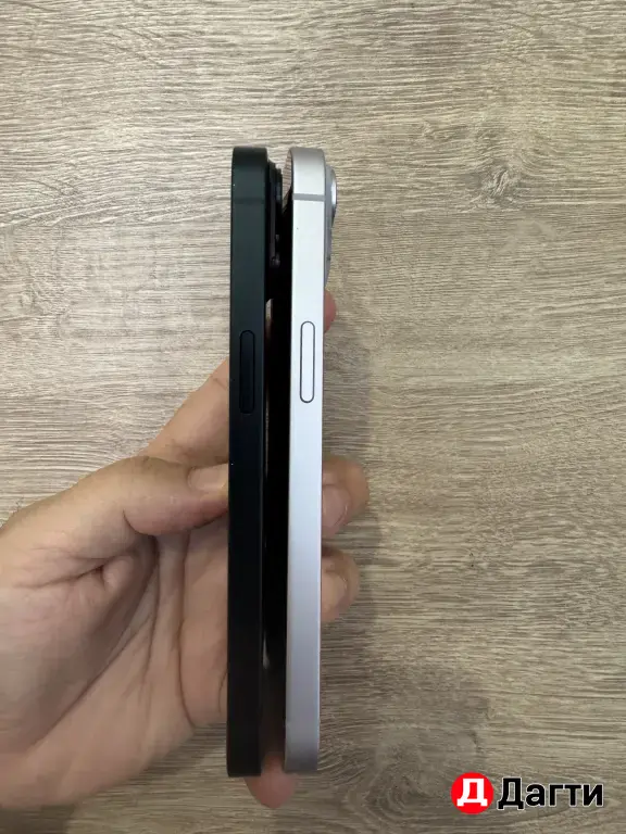 iPhone 14 128GB Black.