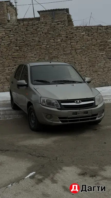 LADA (ВАЗ) Granta, 2013 года