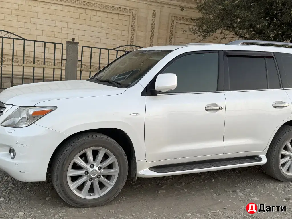 Lexus LX, 2010 года