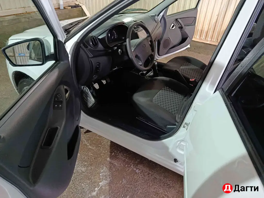 LADA (ВАЗ) Granta, 2023 года