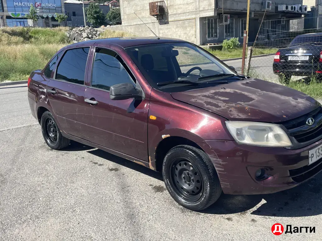 LADA (ВАЗ) Granta, 2013 года