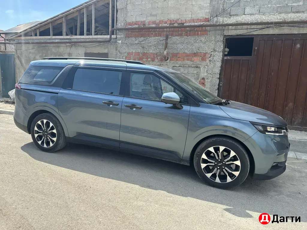 Kia Carnival, 2022 года