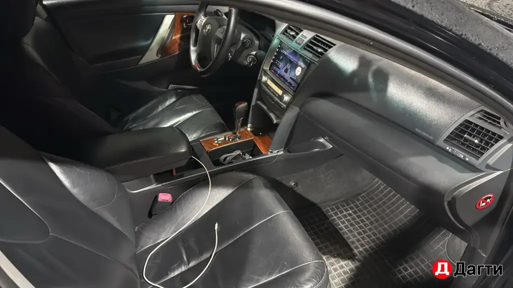 Toyota Camry, 2011 года