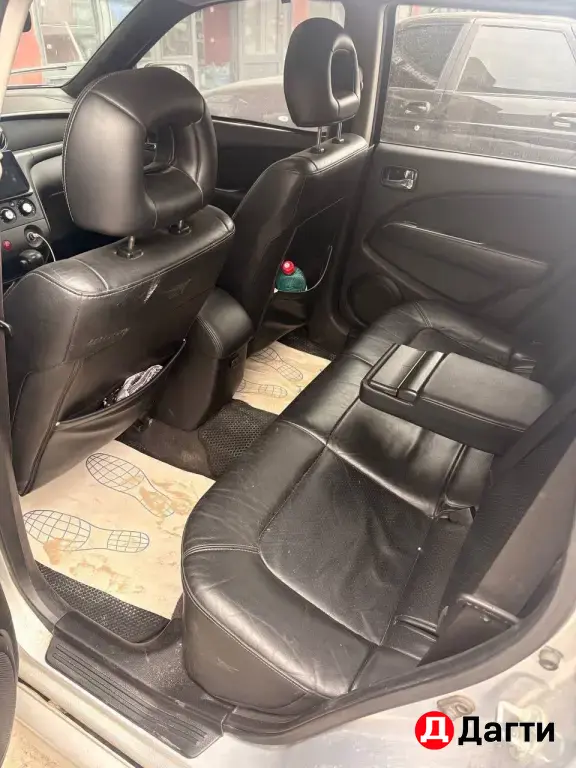 Mitsubishi Outlander, 2004 года