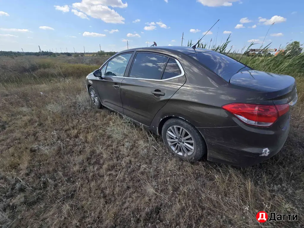 Citroen C4, 2013 года