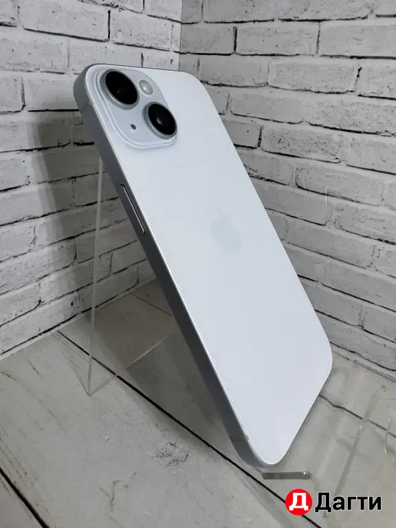iPhone 15 128GB White.