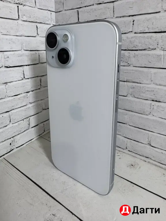 iPhone 15 128GB White.